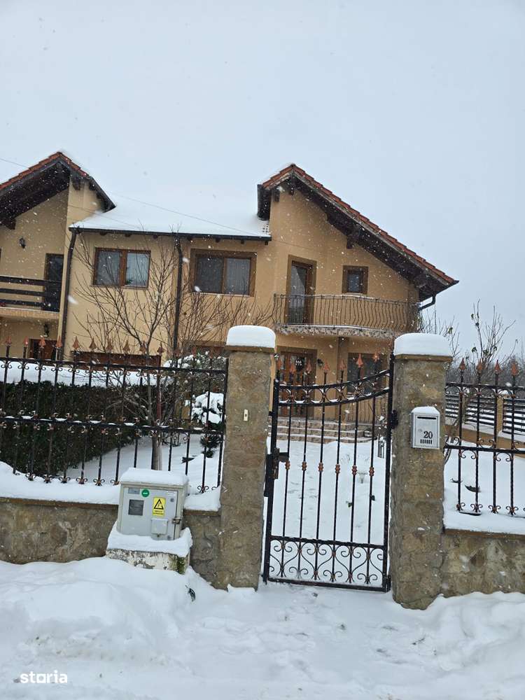 Casă P+M Păulești-1