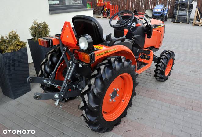 Kubota B2741 4x4 27KM - 17