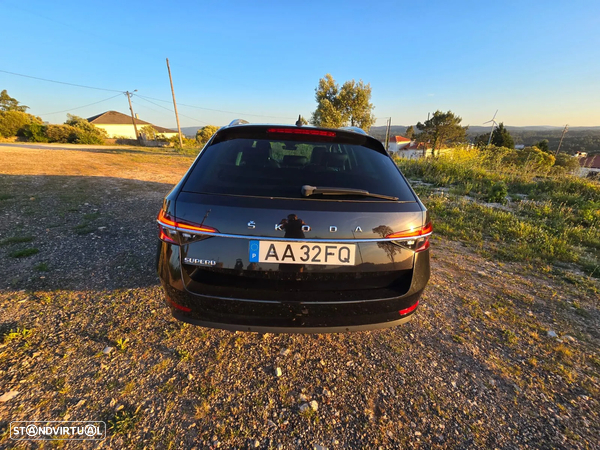 Skoda Superb Break 2.0 TDI Style DSG - 22