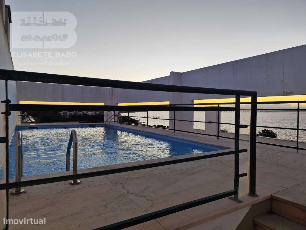 Apartamento à Venda em Alcochete - Vista majestosa sobre o rio Tejo...-52