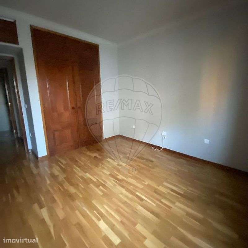 Apartamento T1 para arrendamento - Grande imagem: 5/9