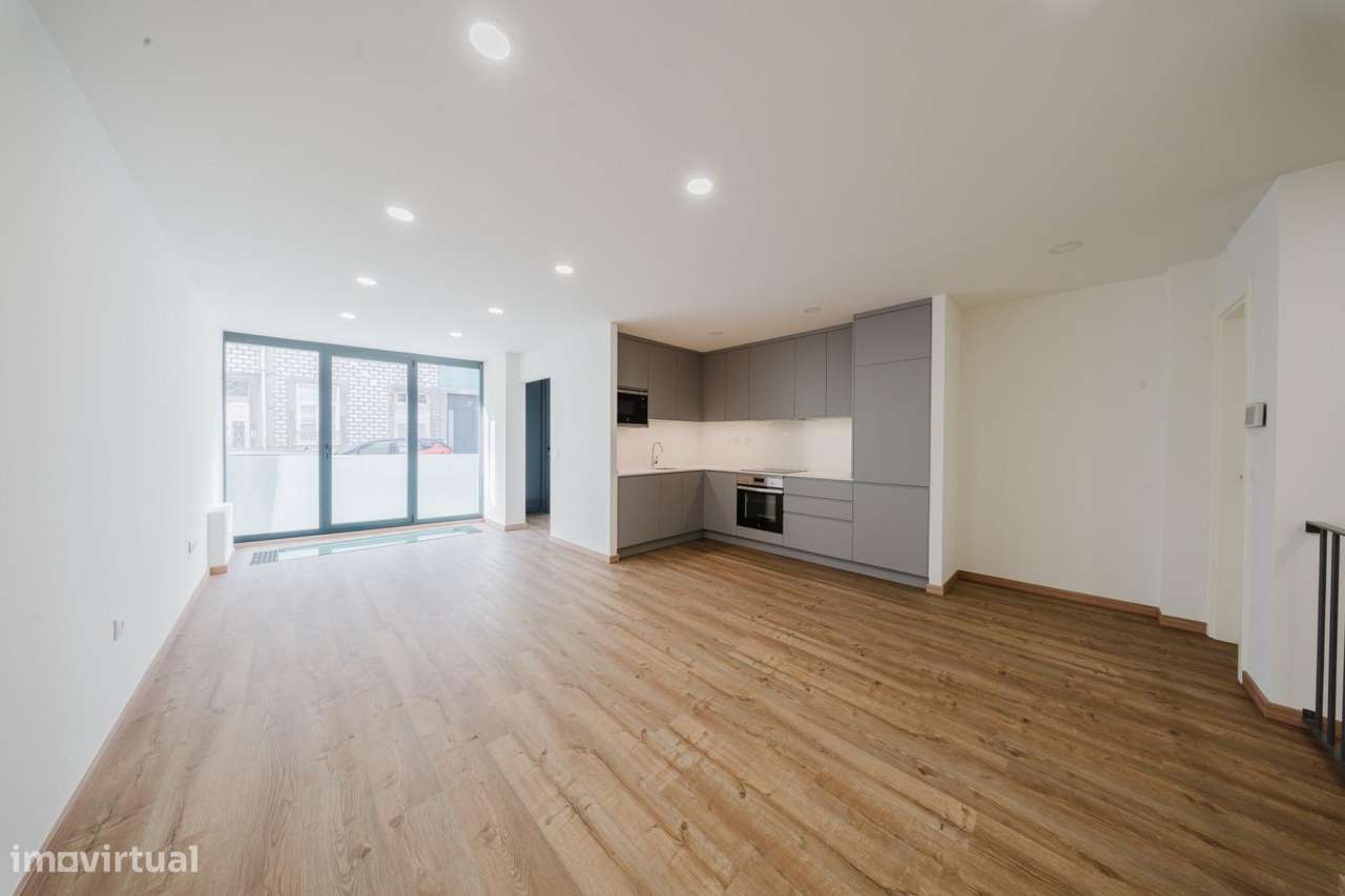 Duplex T2 no centro do Porto - Grande imagem: 3/24