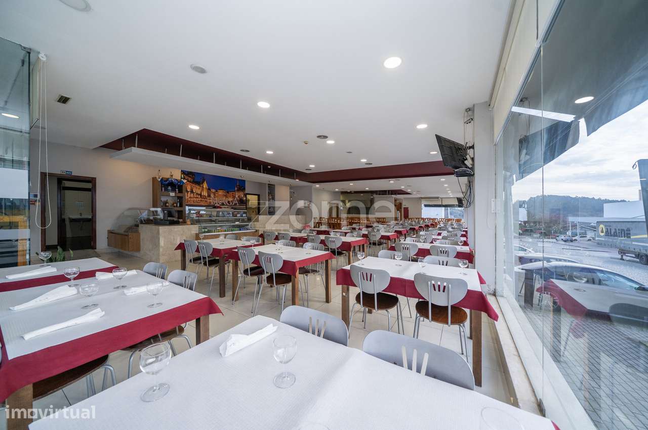 Restaurante em funcionamento para trespasse - Grande imagem: 4/39