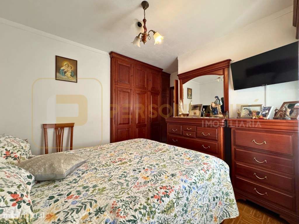 Apt. T3 c/ garagem - Centro de Guimarães-10