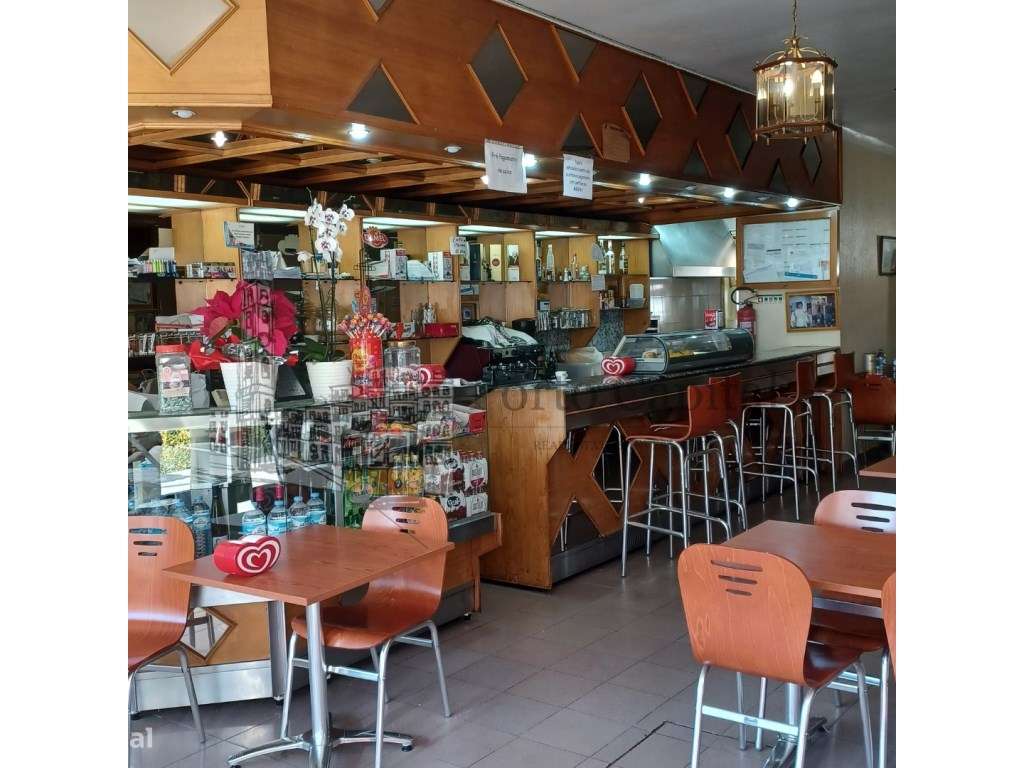 Oportunidade única para trespasse de Snack-Bar em pleno funcionamento - Grande imagem: 2/20