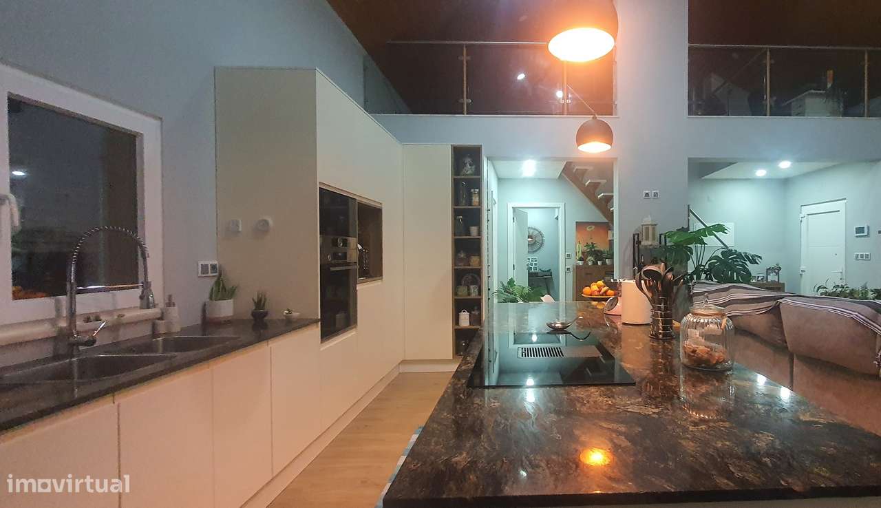 Lindíssima Moradia térrea independente Lote 580m2 Piscina Anexo Parque-33