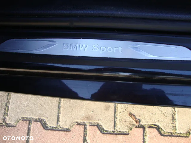 BMW Seria 3 318d Touring Sport Line - 19