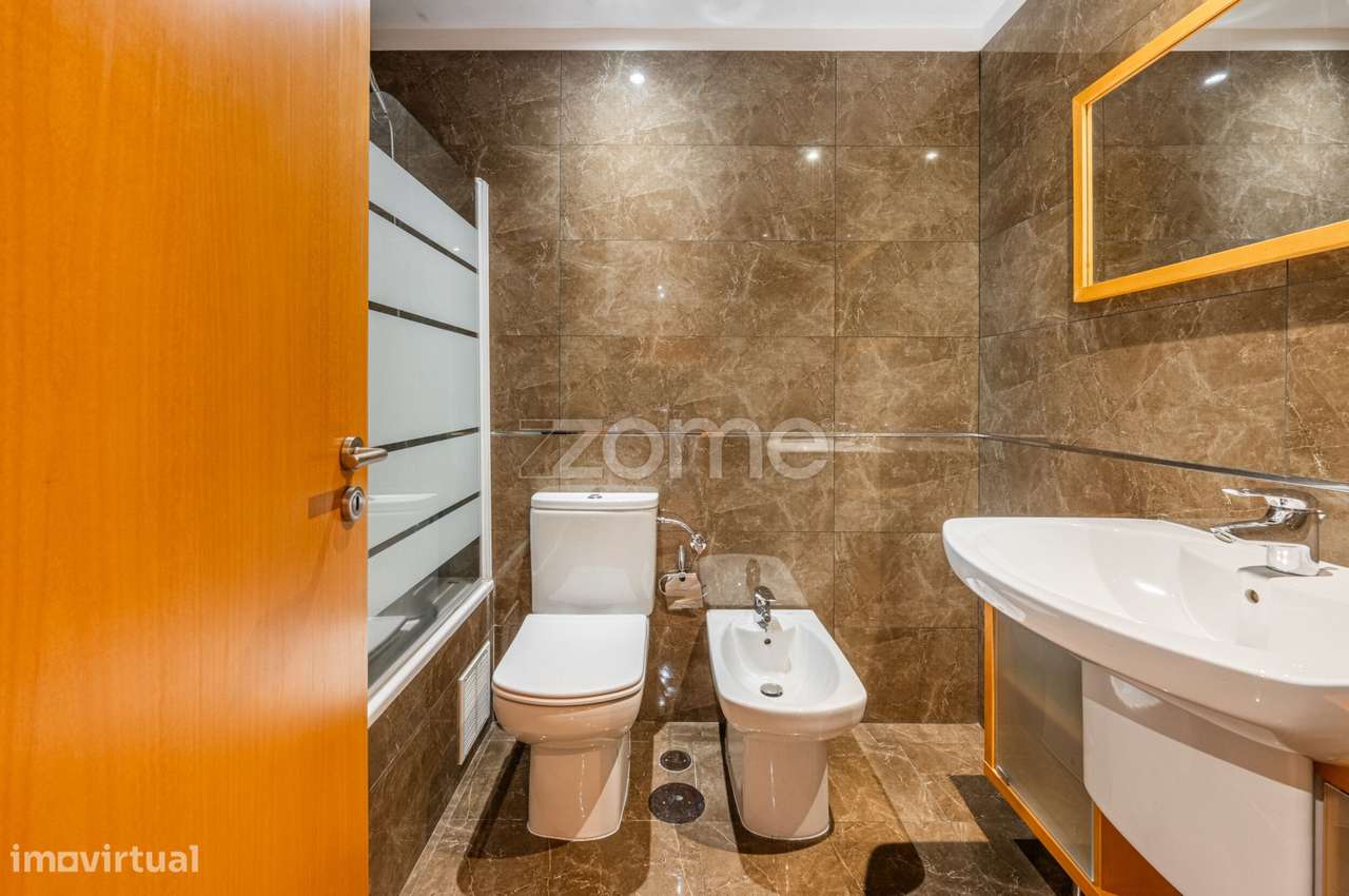 T1 com Vida Própria na Asprela | Investir ou Começar Aqui! - Grande imagem: 2/18