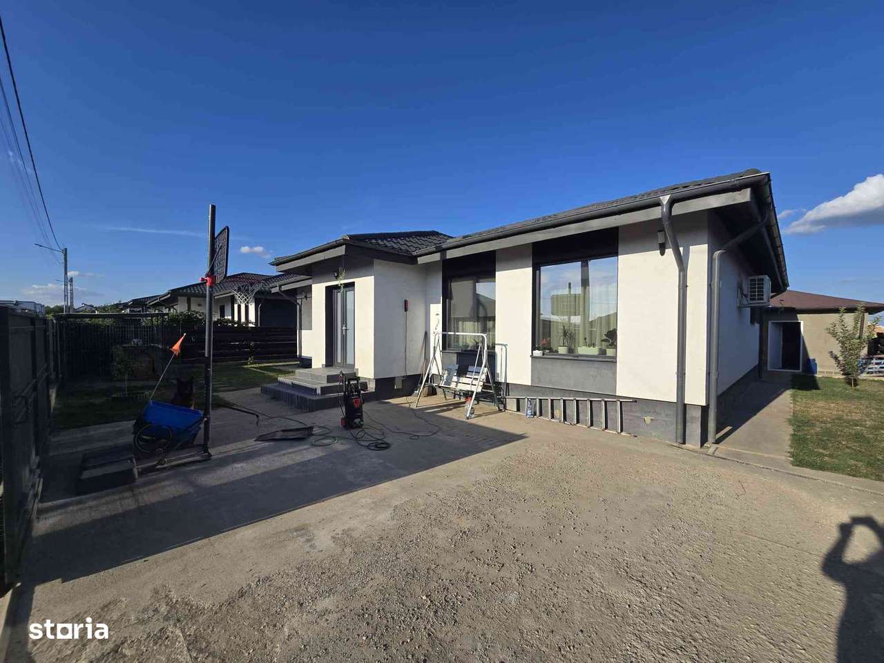 Casa de vanzare in Aroneanu,  jud Iasi.-9