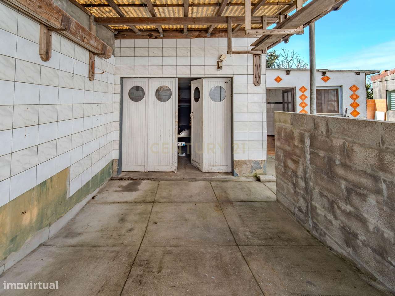 Moradia T3 em Leça da Palmeira -  Oportunidade Única para Investidores-33