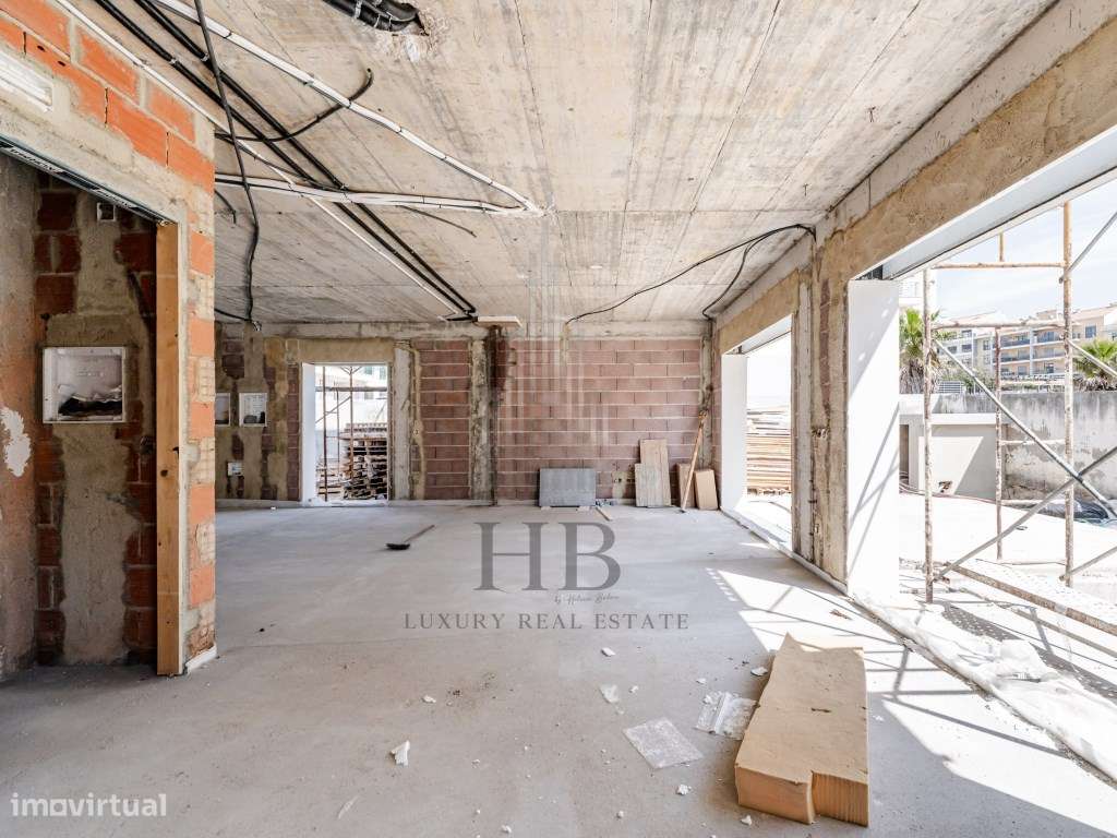 Moradia T4 de Luxo com Piscina Privativa e Jardim | Mafra-58