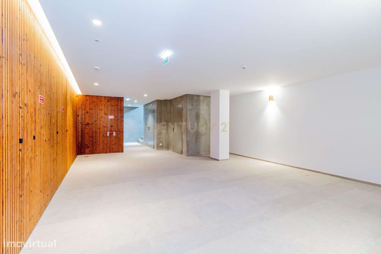 Excelente Penthouse T2 NOVA a 300 metros da praia - Grande imagem: 3/28