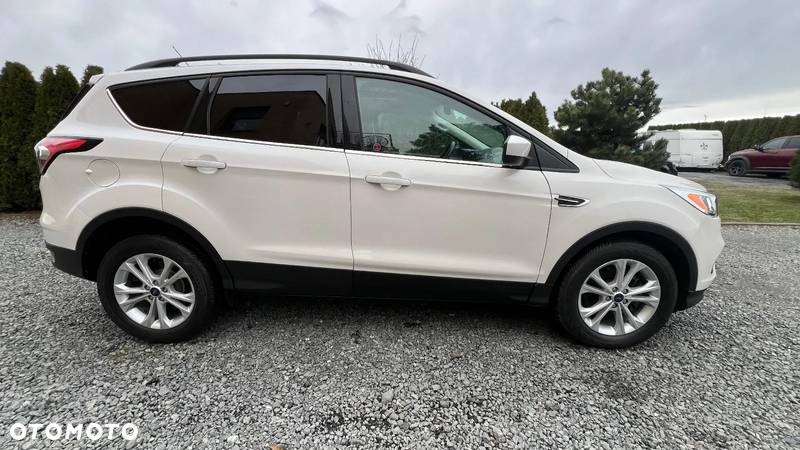 Ford Escape 1.5 EcoBoost AWD SE - 3