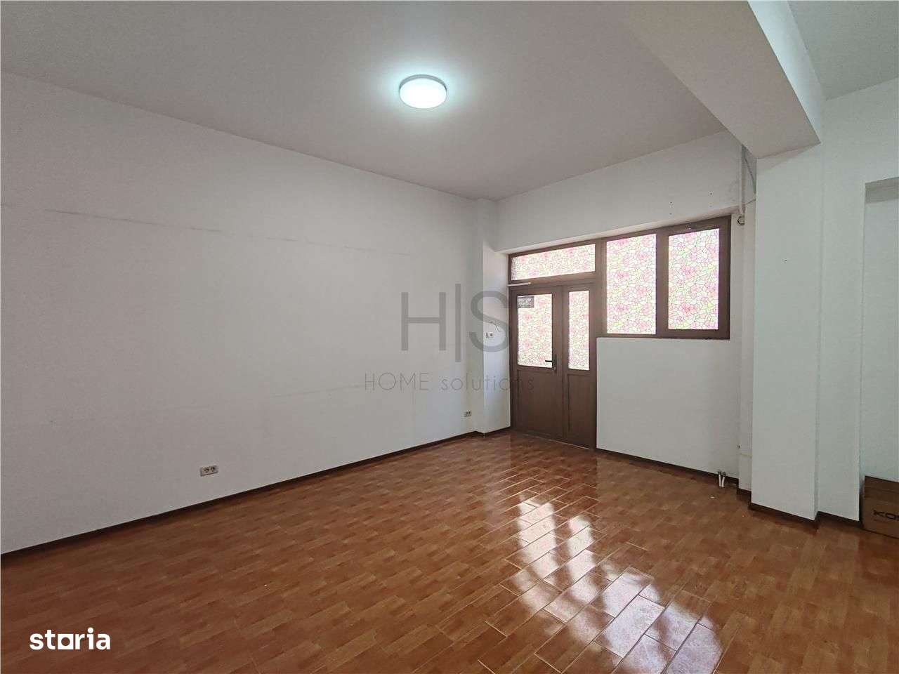 De vanzare spatiu comercial zona Centru-0