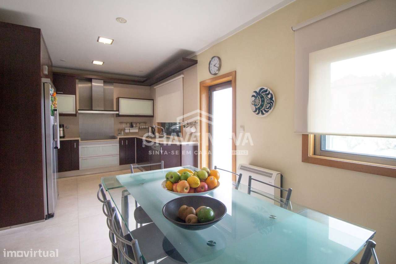 Fantástica Moradia V3+1 num Lote de Terreno com 383m2 - Grande imagem: 5/25