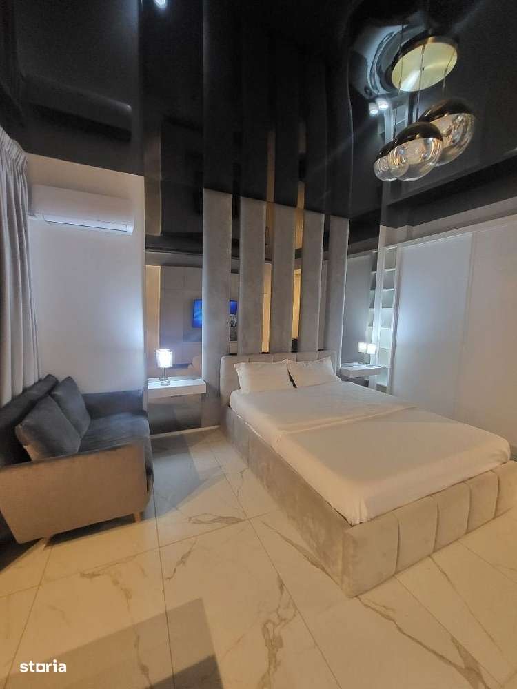 Studio premium cu piscina la doar 50m de plaja - Imagine principală: 5/19