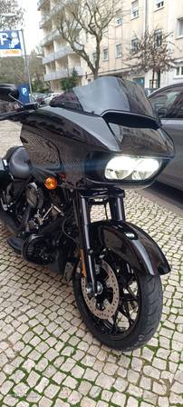 Harley-Davidson Tour Road Glide Special - 10