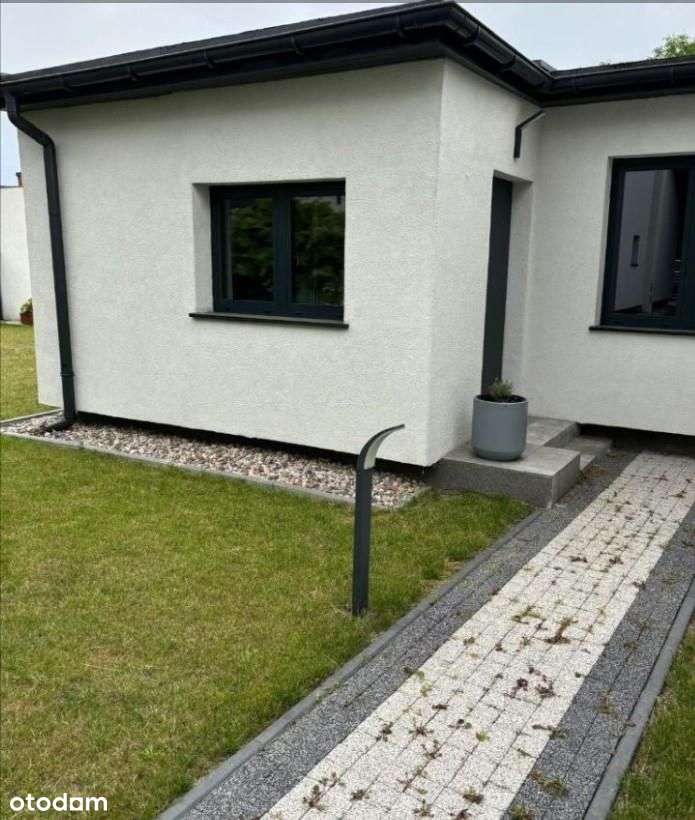 Urokliwy, nowoczesny dom 135 m2 na działce 650 m2-16