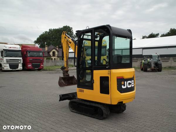 JCB 15C-1 - 7