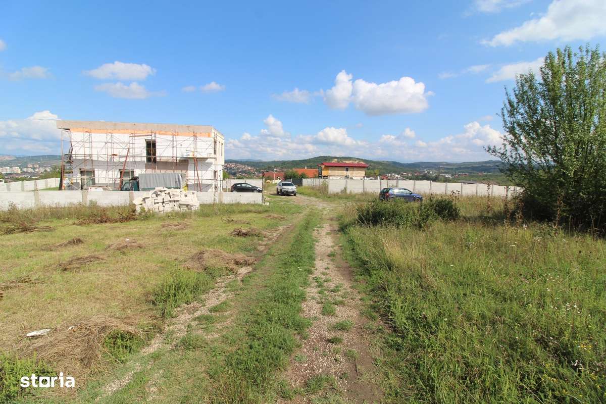 Vând teren intravilan 490mp în Hunedoara, zona Str. Pleșului, fs 20m - Imagine principală: 3/4