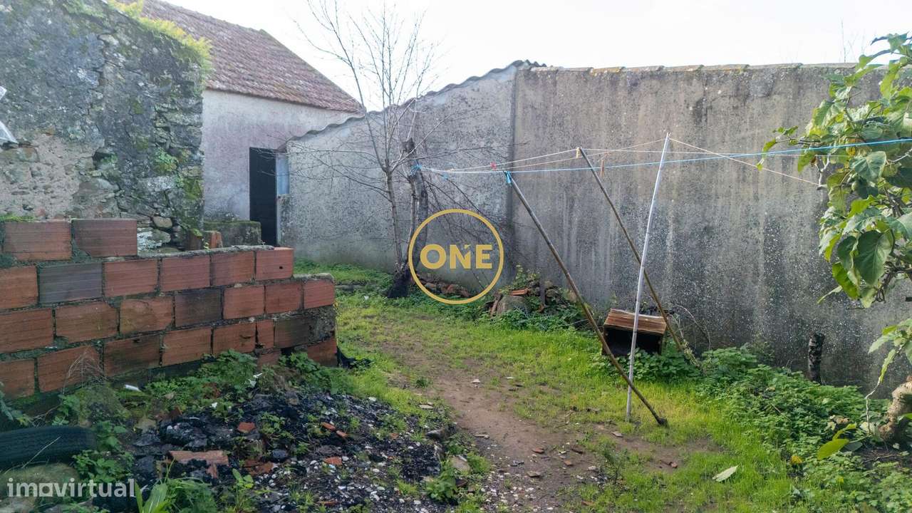 Conjunto de 3 Artigos em Val de Vez – Potencial Único a 5 min da A8-9