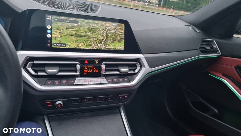 BMW Seria 3 330i M Sport sport - 10