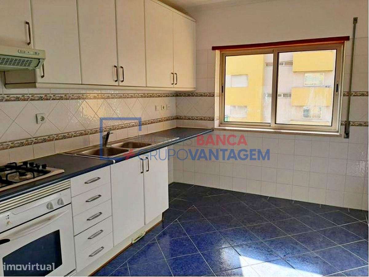Apartamento T2 no Alto do Seixalinho  Barreiro - Grande imagem: 3/17