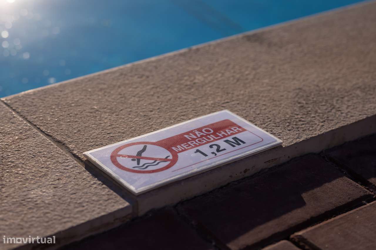 Moradia T-1  Casas do Sopé da Serra, piscina e estacionamento-23