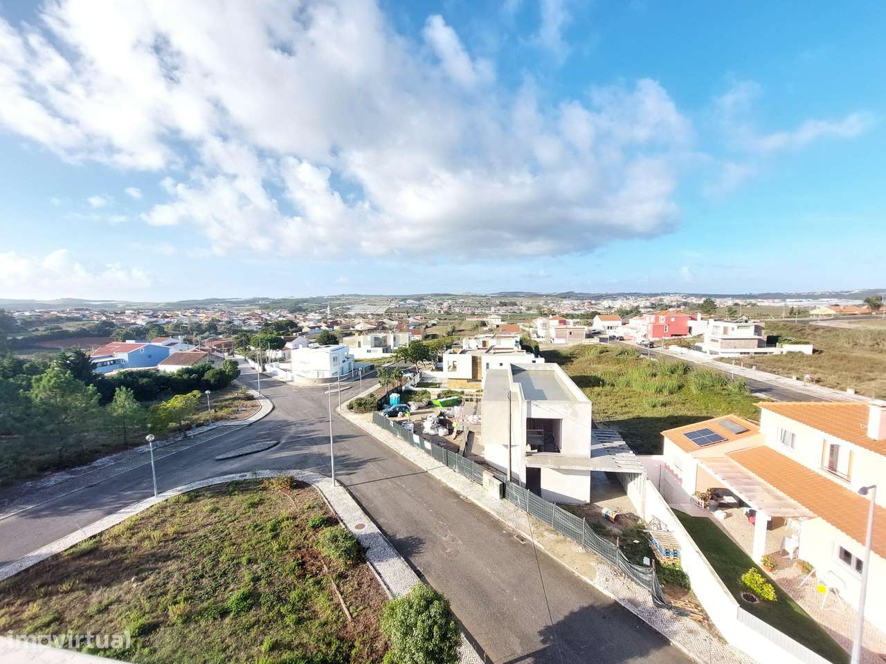 APARTAMENTO T4 NOVO COM VARANDA E TERRAÇO - Grande imagem: 5/45