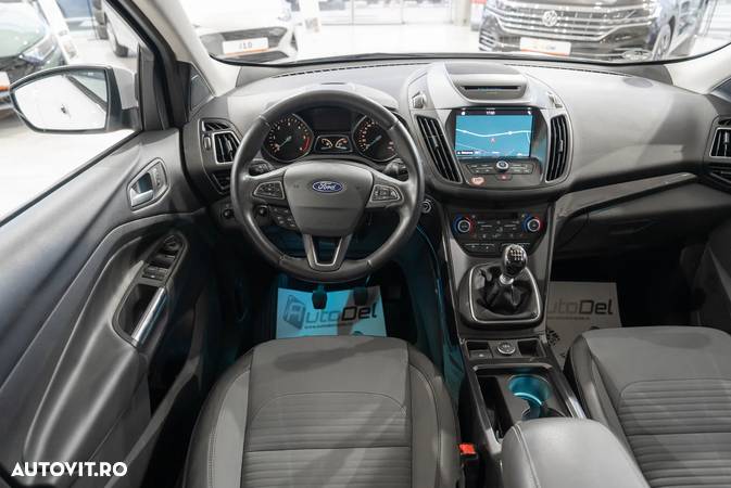 Ford Kuga 2.0 EcoBlue Hybrid TITANIUM - 18