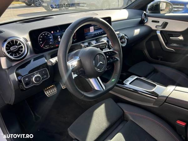 Mercedes-Benz A 200 MHEV 7G-DCT - 10