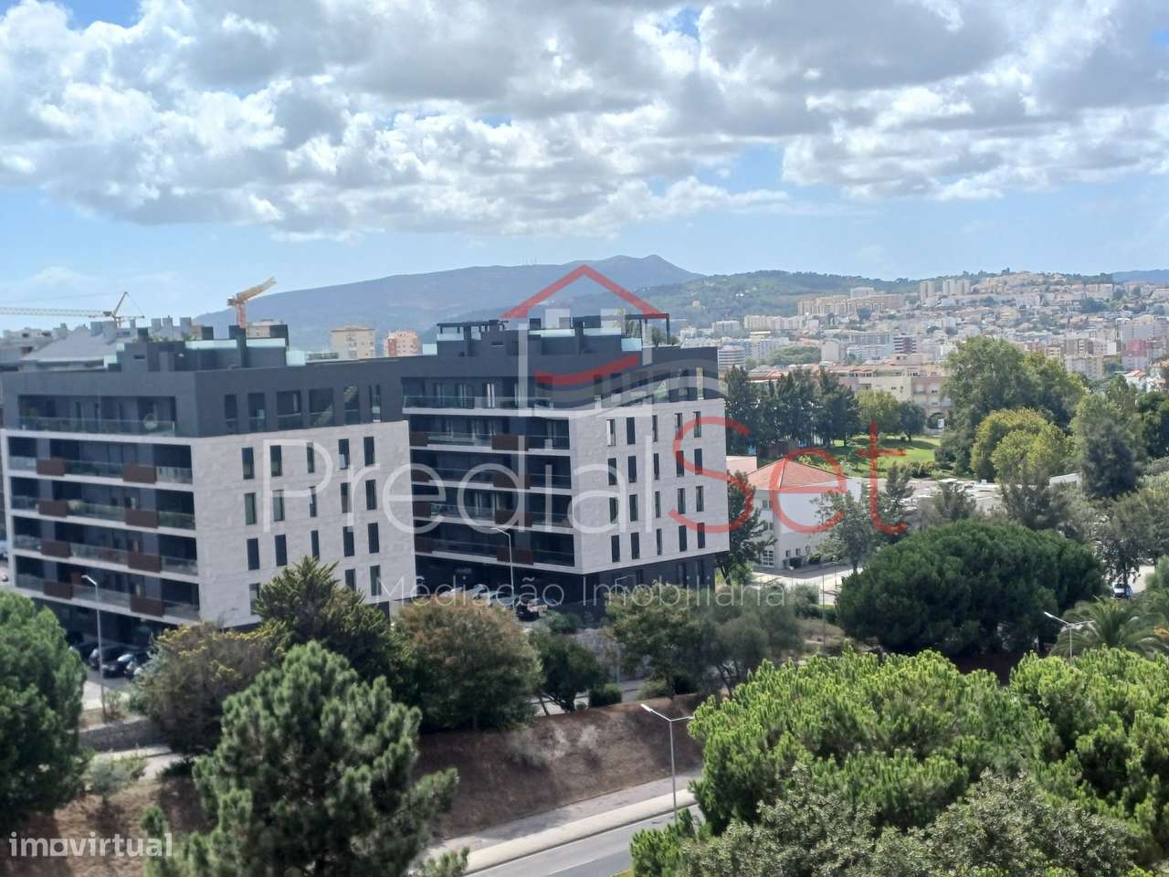 Apartamento T4  em Monte Belo Norte -Setúbal-2