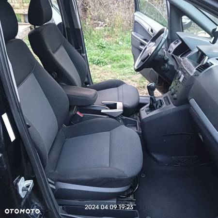Opel Zafira 1.6 Elegance - 14