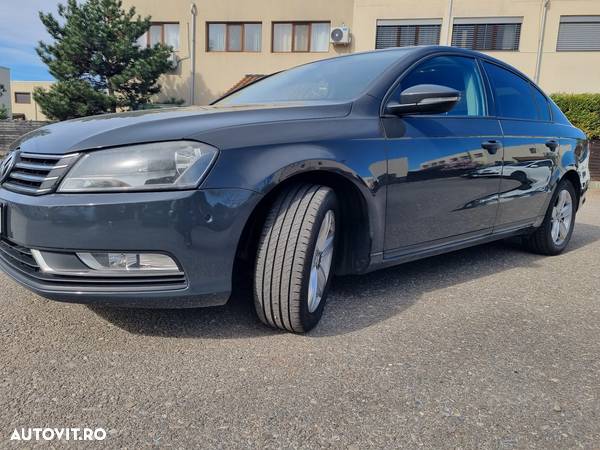 Volkswagen Passat 1.6 TDI BlueMotion - 6