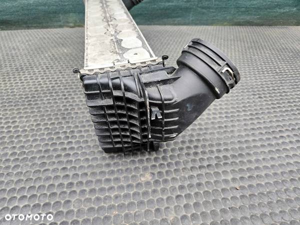 Intercooler Chłodnica Powietrza Turbiny 3.0 D BMW X5 E70 X6 E71 - 9