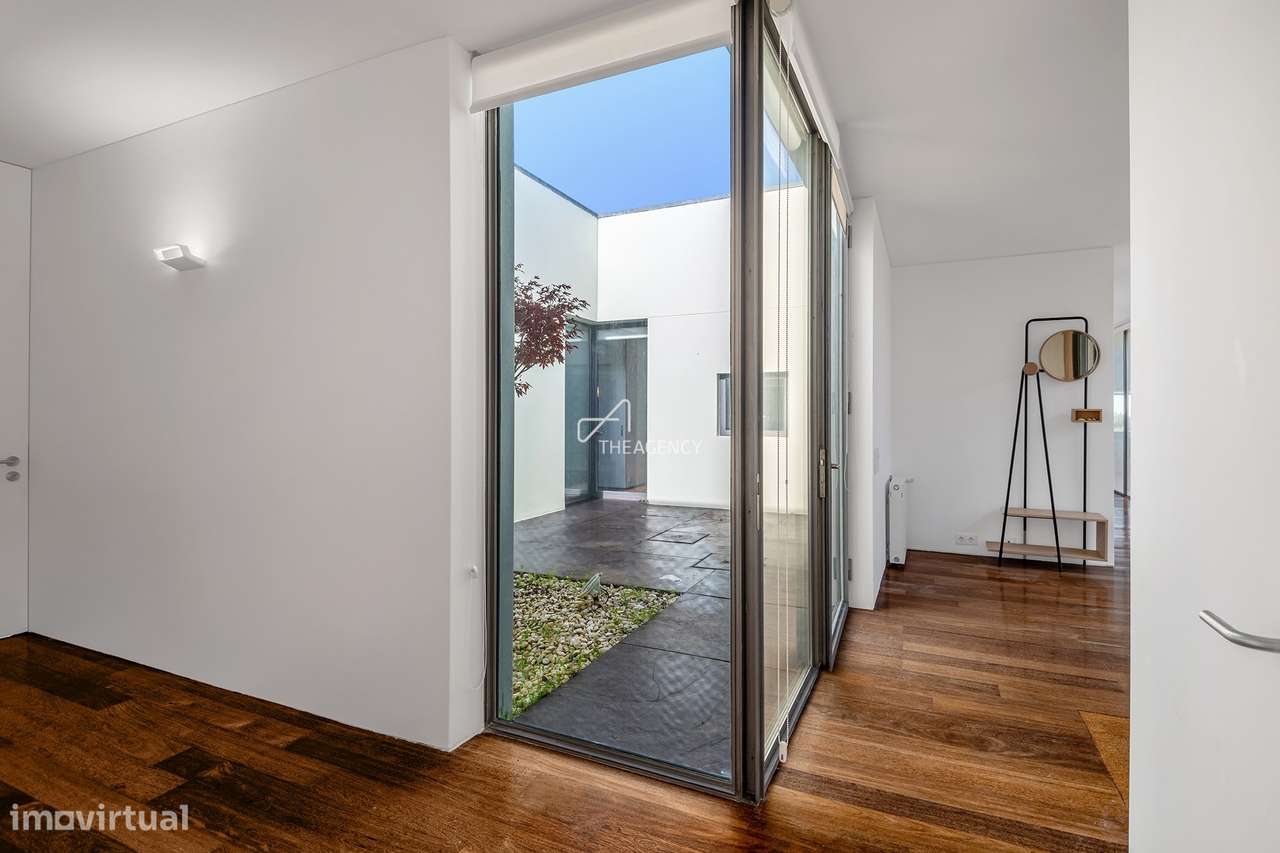 Viva o estilo de vida do resort: Villa projetada por arquitetos no Bom - Grande imagem: 5/38