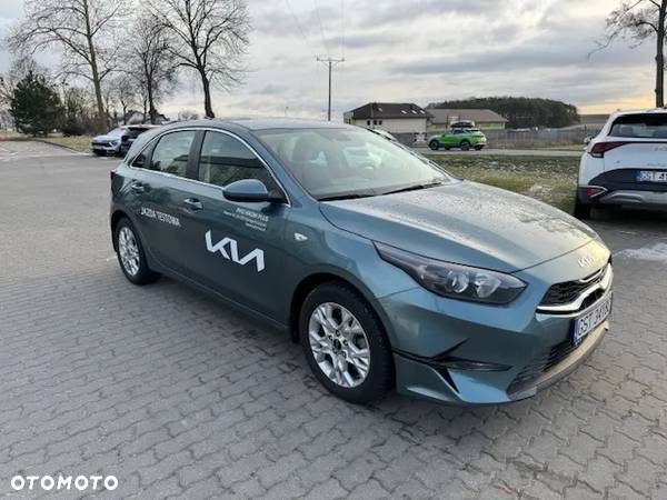 Kia Ceed 1.5 T-GDI M - 3