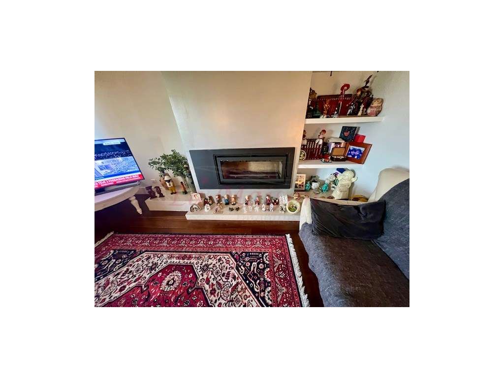 Apartamento T4 no Infantado-6