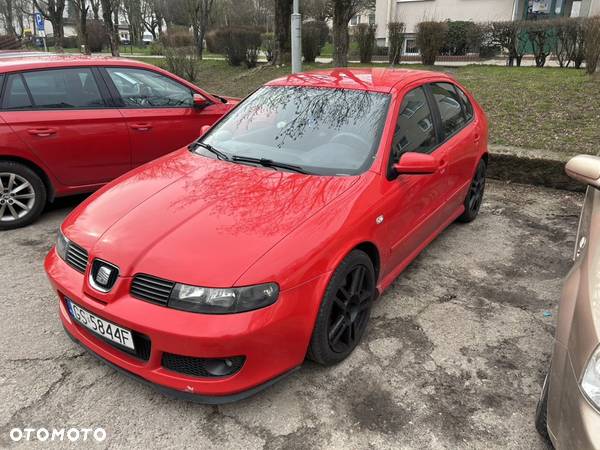 Seat Leon 1.8T Cupra R - 1