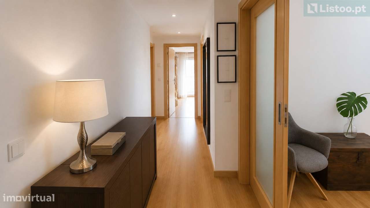 T2 com Sala de 43m2, Parqueamento e Arrecadação na Avenida do Parque,-6
