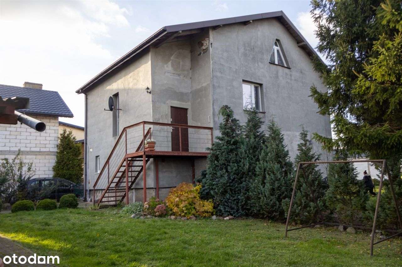 Dom z dwoma mieszkaniami i budynkiem gosp– Szczuka-11