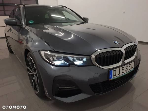 BMW Seria 3 320d xDrive M Sport sport - 1