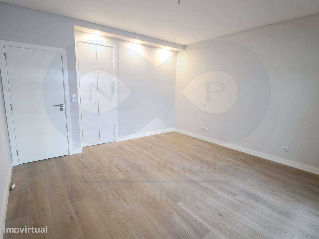 T4 CONSTRUÇÃO NOVA com terraço e garagem em Colinas do Cruzeiro - O...-40