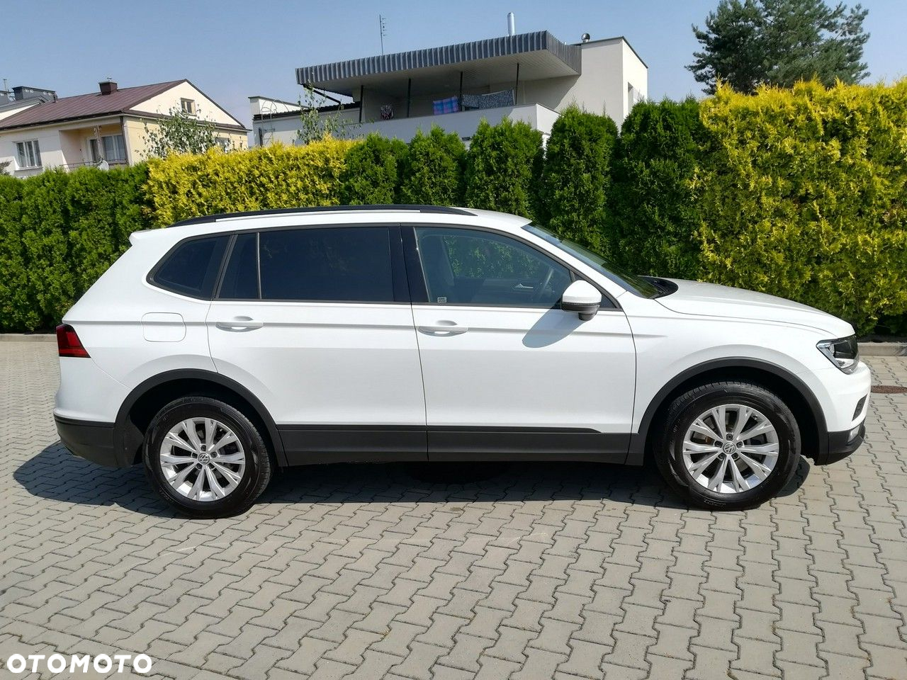 Volkswagen Tiguan Allspace 2.0 TSI 4Mot Comfortline DSG - 2