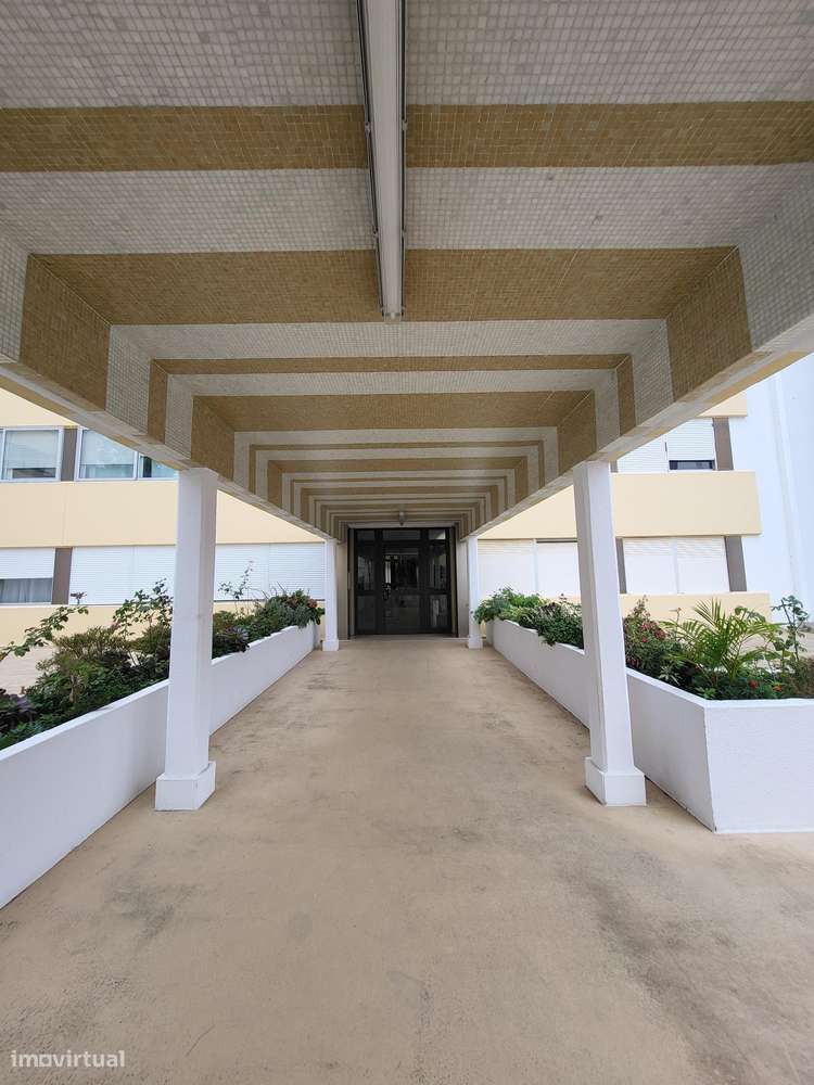 Quinta da Luz - T2 - Arrendamento - Grande imagem: 3/15