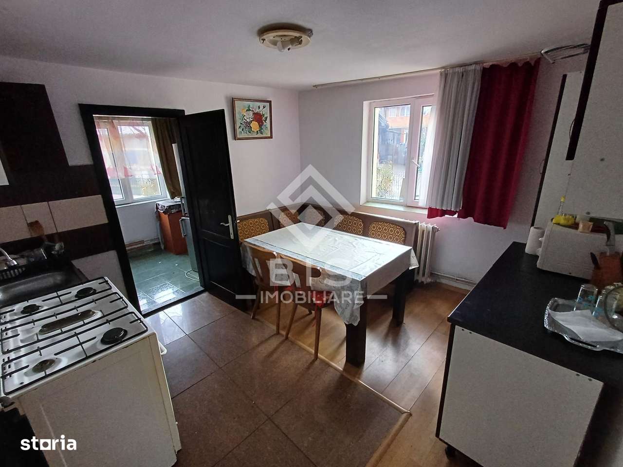 Apartament la casă – 3 camere, curte și parcare - Imagine principală: 5/7