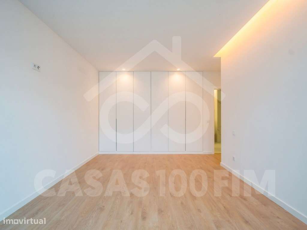 Apartamento T3 em Condomínio Fechado com Piscina-4