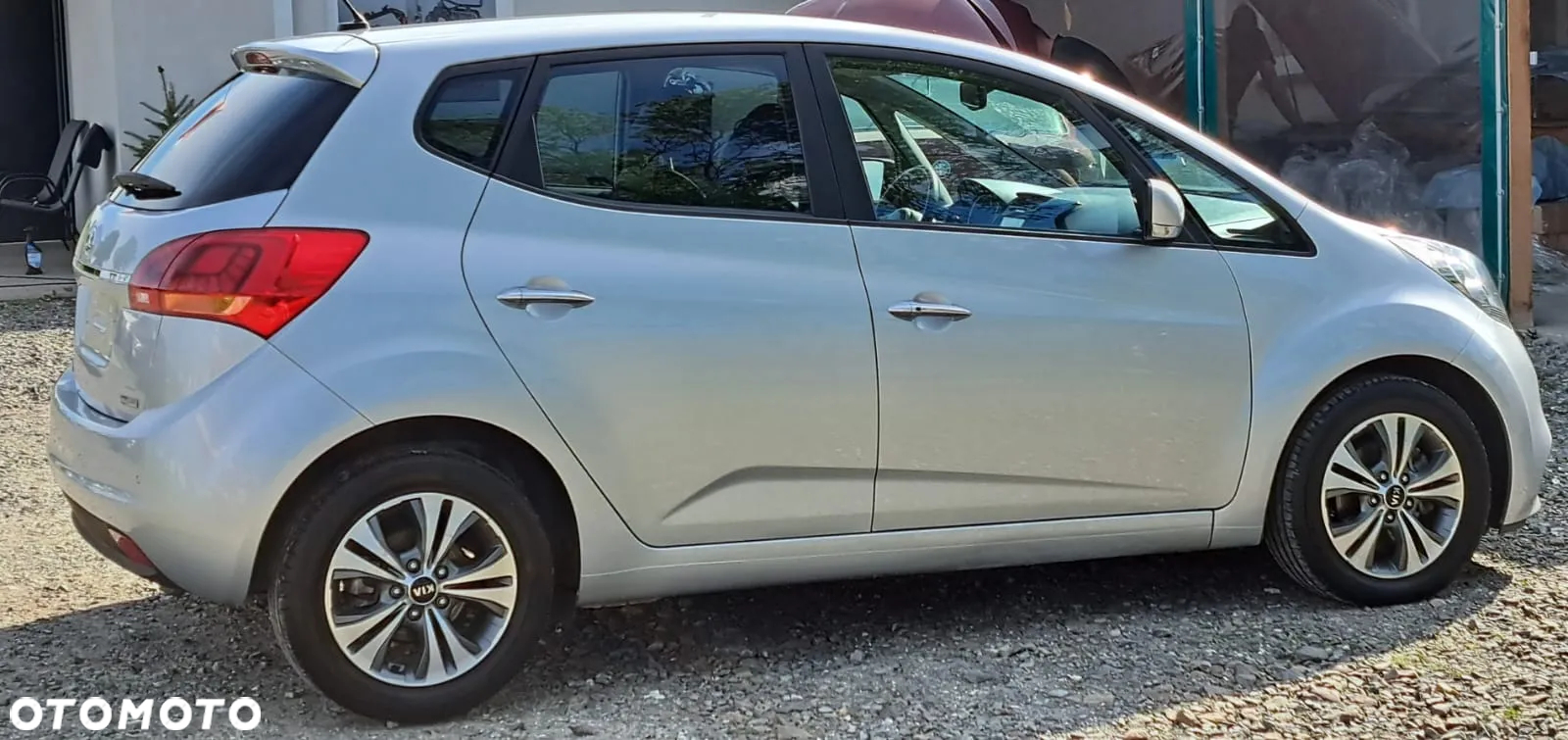 Kia Venga 1.6 CRDi 128 Business Line - 3