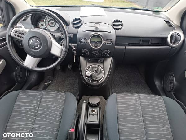 Mazda 2 1.3 Comfort - 16