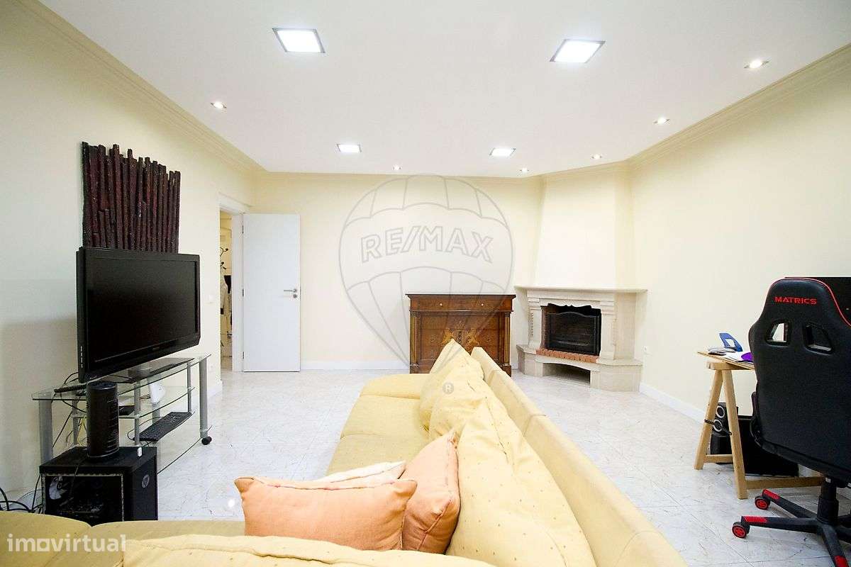 Apartamento T4 para venda-9